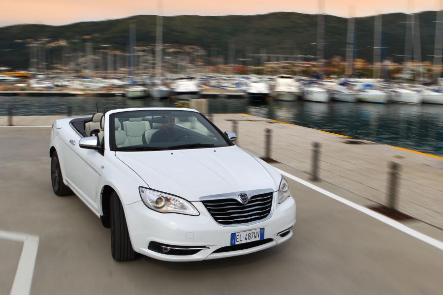 Lancia Flavia Convertible 2012 года  (фото 67 из 92)